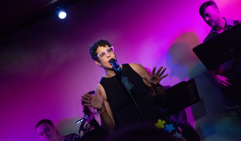 Review: Alex de Suze Brightens Don't Tell Mama With LATE BLOOMER Image