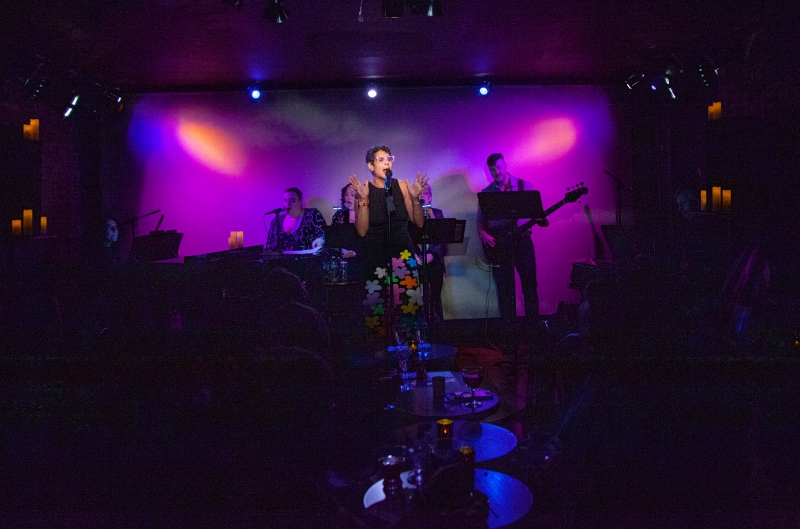 Review: Alex de Suze Brightens Don't Tell Mama With LATE BLOOMER Image