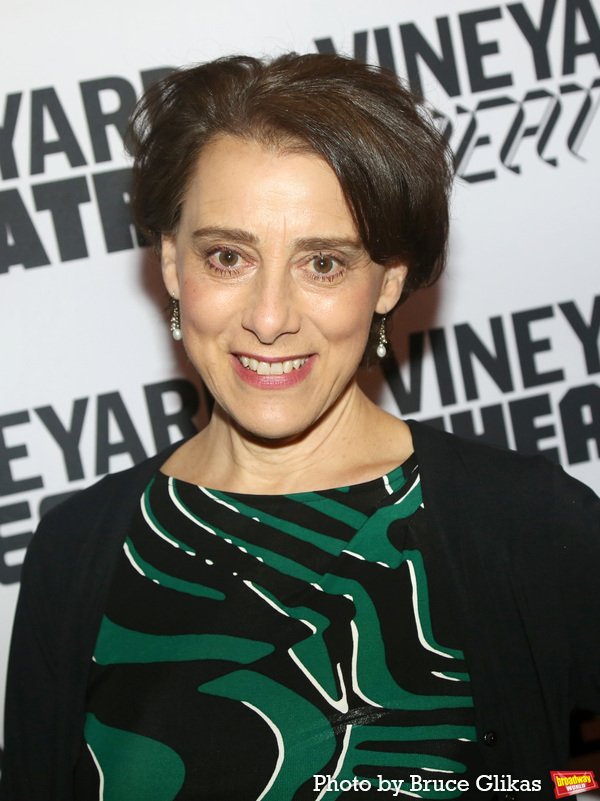 Photos: Vineyard Theater Honors Tony-Winner Billy Crudup At 40th Anniversary Gala! Image