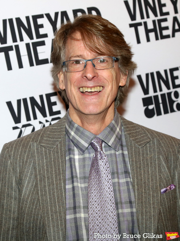 Photos: Vineyard Theater Honors Tony-Winner Billy Crudup At 40th Anniversary Gala! Image