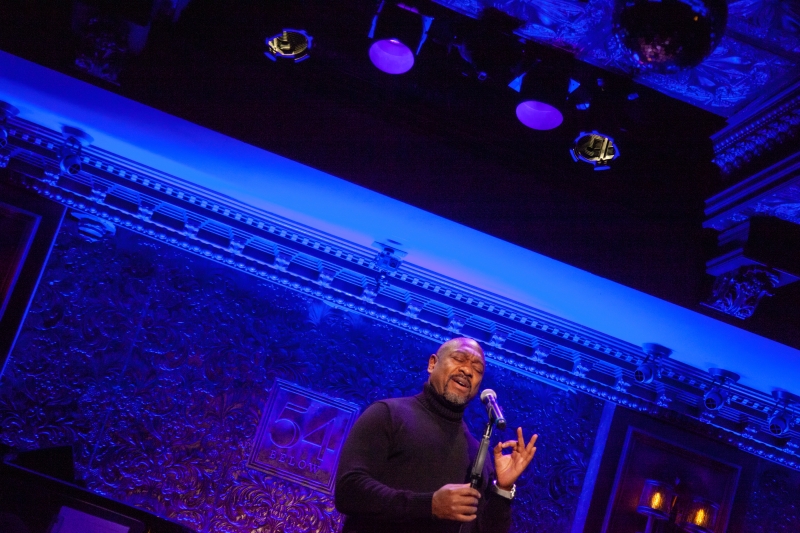 Review: Romance And The Silky Voice Of ALTON FITZGERALD WHITE Were In The Air For A VALENTINE'S CELEBRATION At 54 Below Image