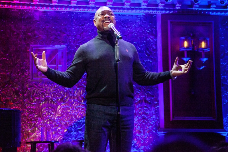 Review: Romance And The Silky Voice Of ALTON FITZGERALD WHITE Were In The Air For A VALENTINE'S CELEBRATION At 54 Below Image