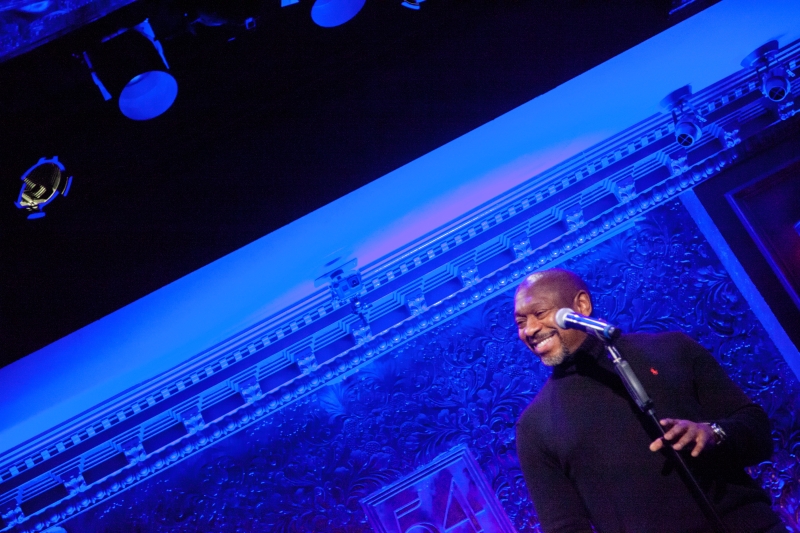 Review: Romance And The Silky Voice Of ALTON FITZGERALD WHITE Were In The Air For A VALENTINE'S CELEBRATION At 54 Below  Image