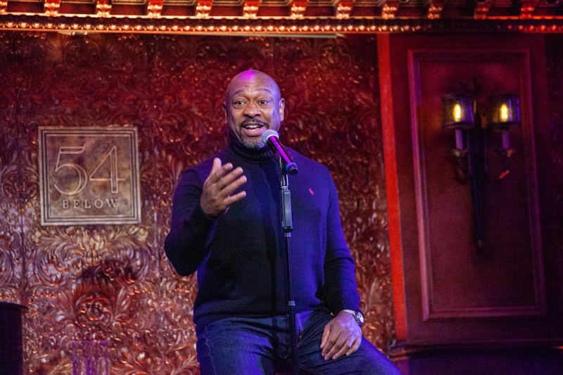 Review: Romance And The Silky Voice Of ALTON FITZGERALD WHITE Were In The Air For A VALENTINE'S CELEBRATION At 54 Below Image