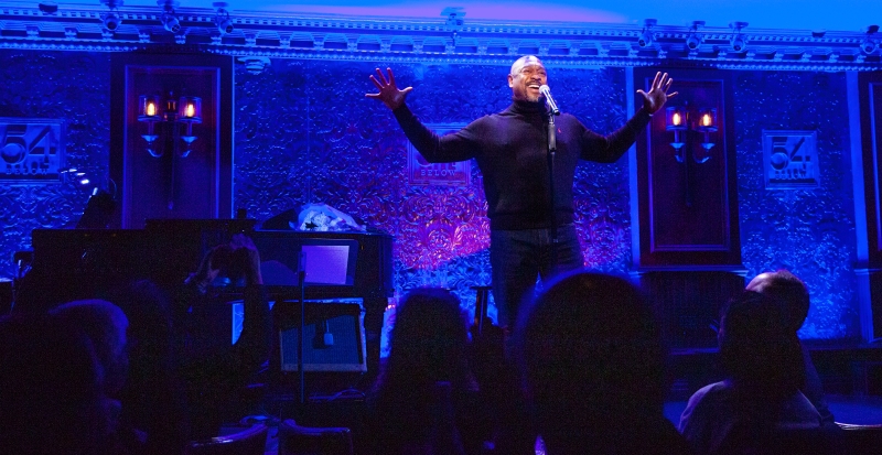 Review: Romance And The Silky Voice Of ALTON FITZGERALD WHITE Were In The Air For A VALENTINE'S CELEBRATION At 54 Below Image