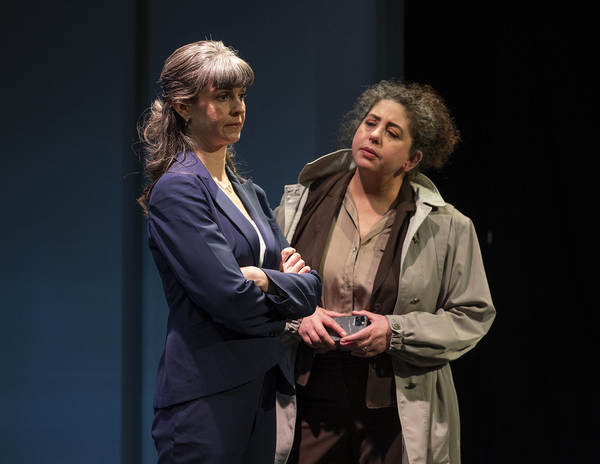 Photos: First Look at RIGHT TO BE FORGOTTEN at Raven Theatre 