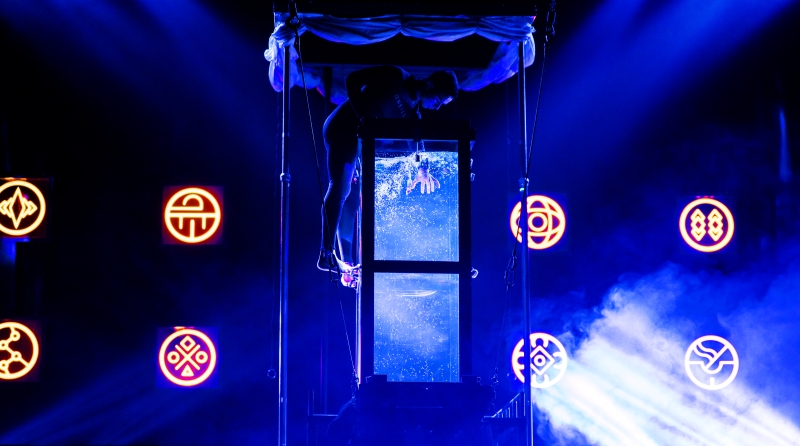 Review: CHAMPIONS OF MAGIC DAZZLES AUDIENCES WITH A SHOW LIKE NO OTHER at The Hobby Center  Image