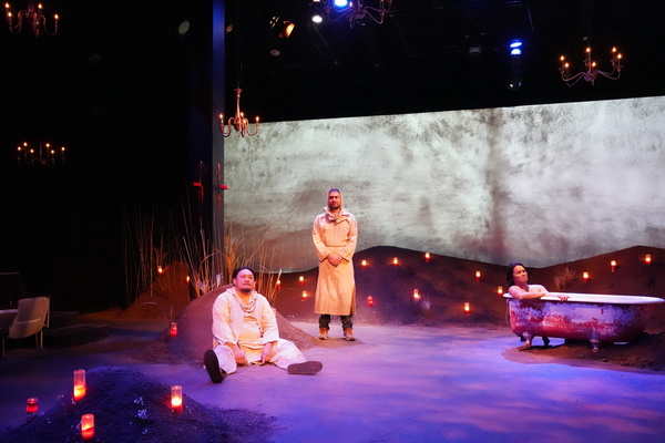 Photos: First Look At THE TRAVELERS At The Magic Theatre Image