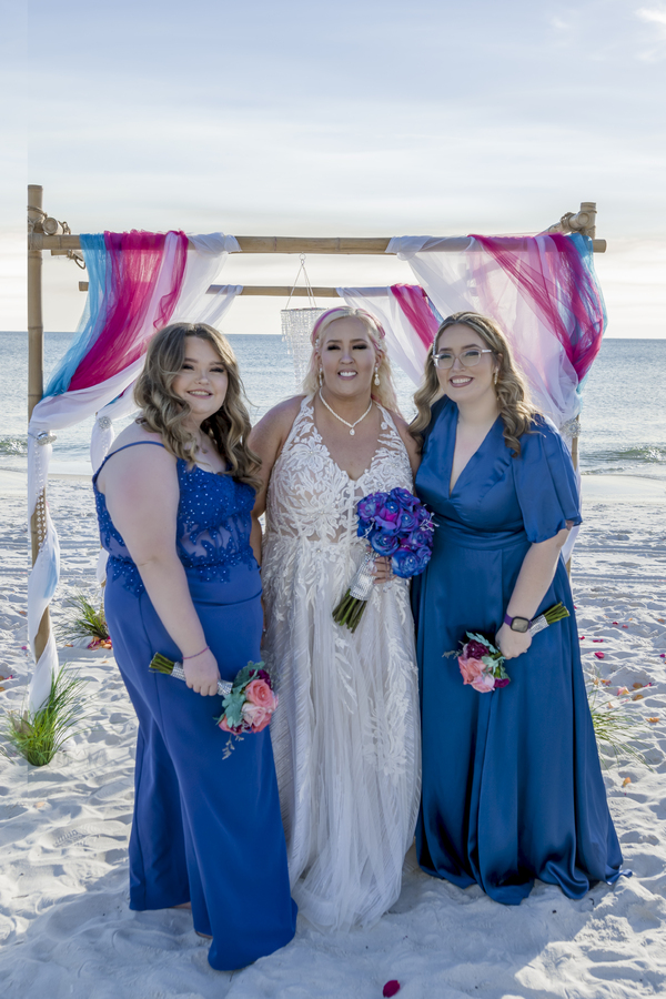 Photos: Mama June Shannon & Justin Stroud Tie the Knot Ahead of MAMA JUNE: FAMILY CRISIS Premiere 