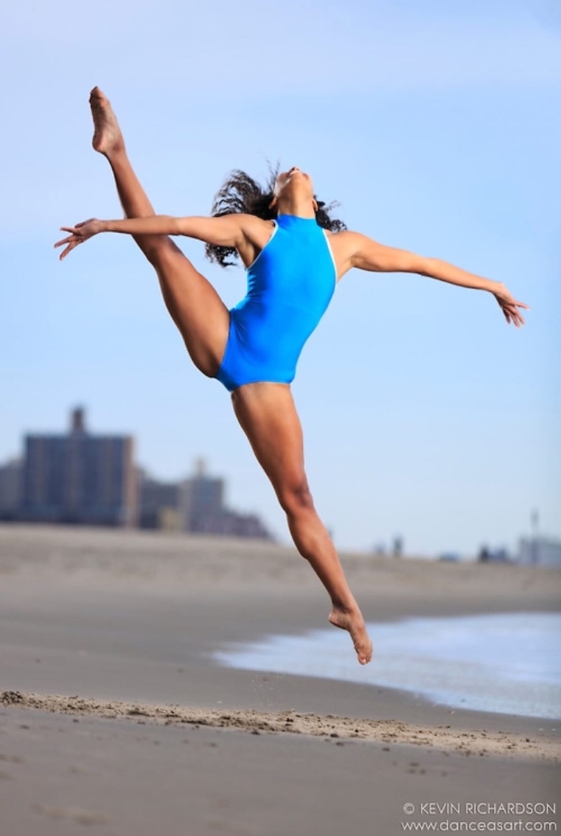 Previews: ALVIN AILEY AMERICAN DANCE THEATER RETURNS... at Belk Theater Image
