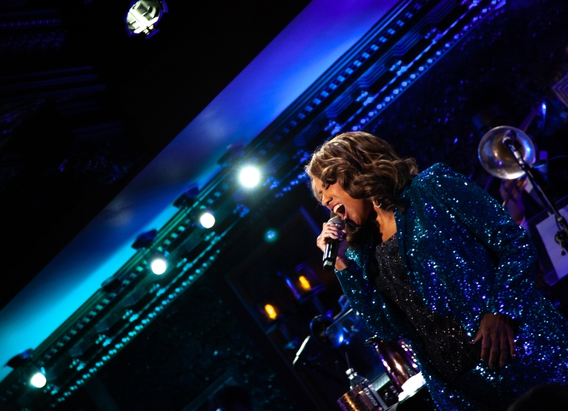 Review: Jennifer Holliday Gives 54 Below Audience Truly Intimate DIAMOND SERIES Show Image