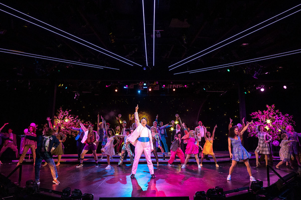 Photos: First Look at THE PROM at Chanhassen Dinner Theatres Image