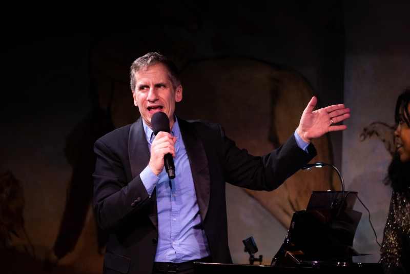 Review: SETH RUDETSKY Shares His “Dreamgirls” Obsession at Café Carlyle Image