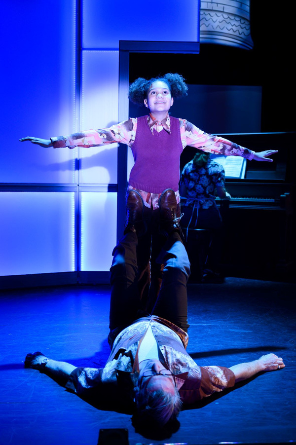 Photos: First Look at FUN HOME at Berkeley Playhouse Image