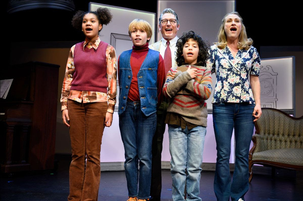 Photos: First Look at FUN HOME at Berkeley Playhouse Image