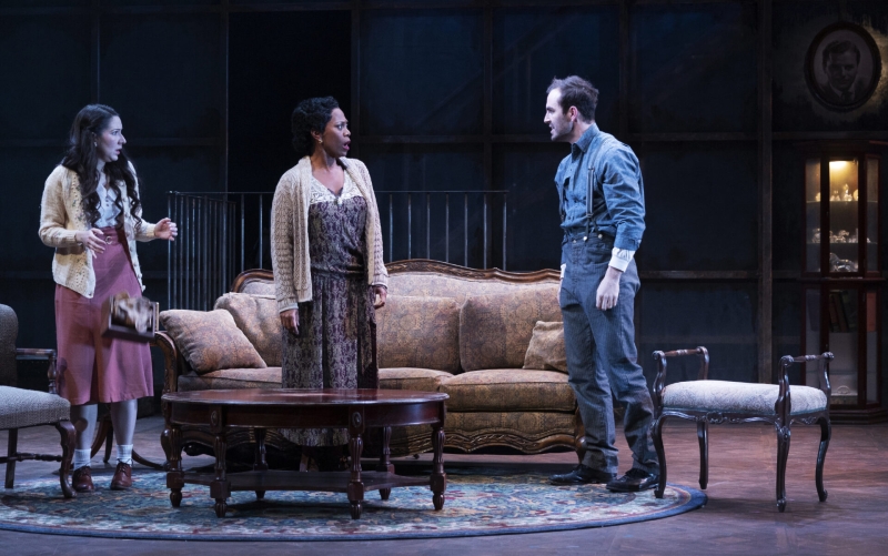 Review: THE GLASS MENAGERIE at Arizona Theatre Company 