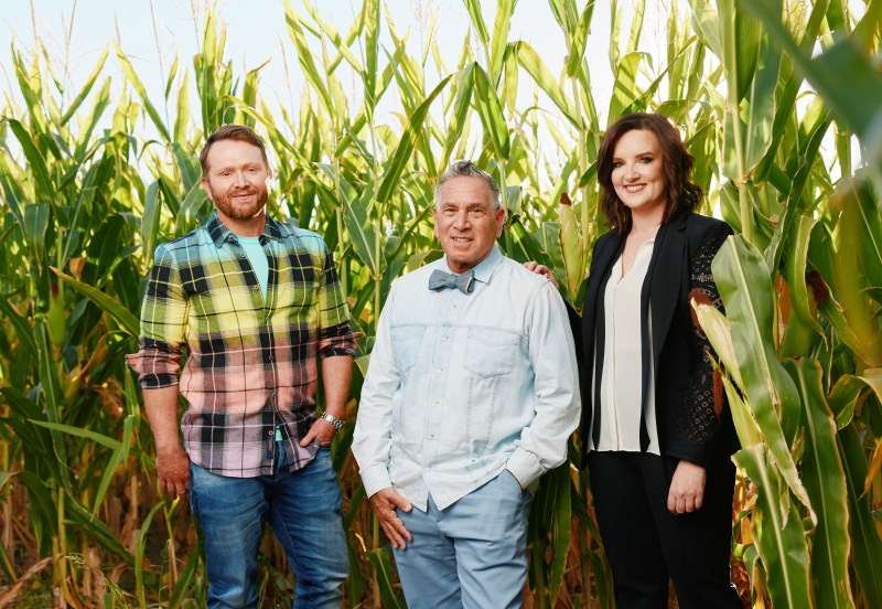 Interview: What Is SHUCKED? Songwriters Brandy Clark & Shane McAnally Discuss Broadway's Newest Original Musical Image