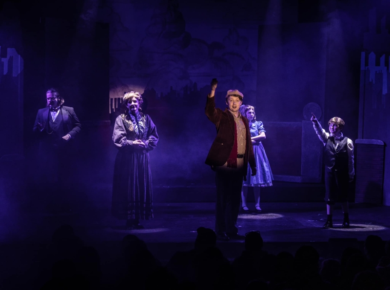 Review: DISNEY'S MARY POPPINS at Historic Owen Theatre 