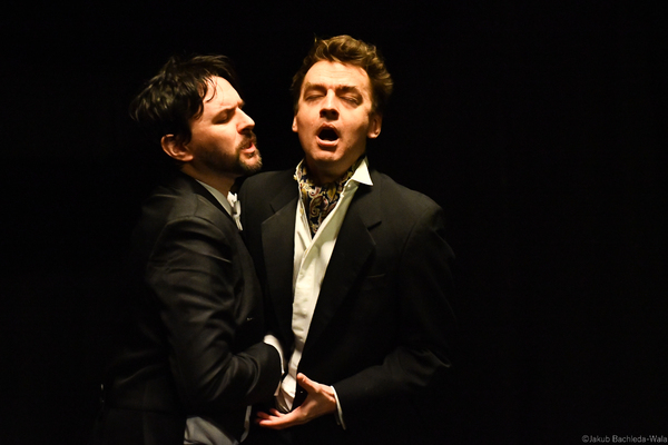 Photos: First Look At The World Premiere Of AN ABSOLUTE FARCE OF A MURDER MYSTERY Image