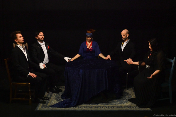 Photos: First Look At The World Premiere Of AN ABSOLUTE FARCE OF A MURDER MYSTERY 