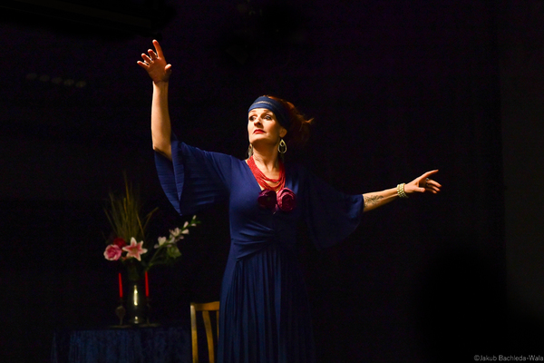 Photos: First Look At The World Premiere Of AN ABSOLUTE FARCE OF A MURDER MYSTERY Image
