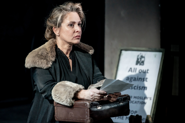 Photos: First Look at THE MERCHANT OF VENICE 1936 at Watford Palace Theatre 