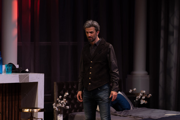 Photos: First Look at CAT ON A HOT TIN ROOF's Off-Broadway Return at the Theatre at St. Clement's Image