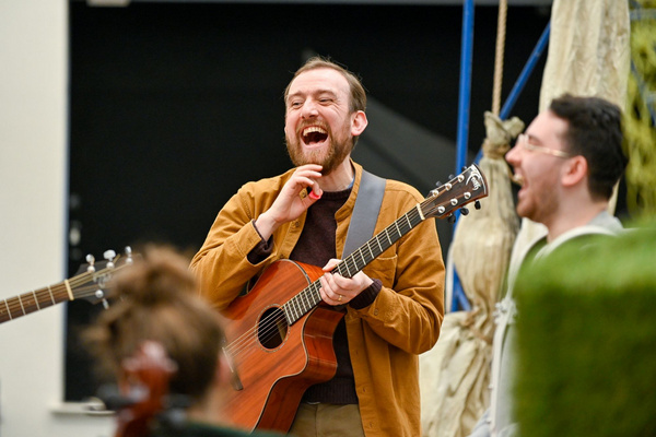Photos: First Look At National Theatre Of Scotland's KIDNAPPED In Rehearsals Image