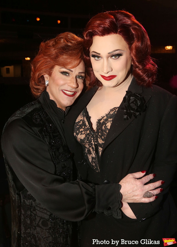 Photos: RUPAUL'S DRAG RACE Season 15 Stars Visit Jinkx Monsoon at CHICAGO Image