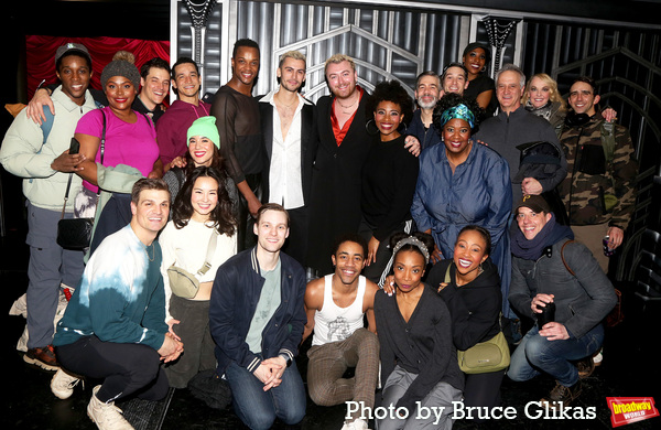 Photos: Sam Smith, Samara Joy, Goldie Hawn & Kurt Russell Visit SOME LIKE IT HOT Image