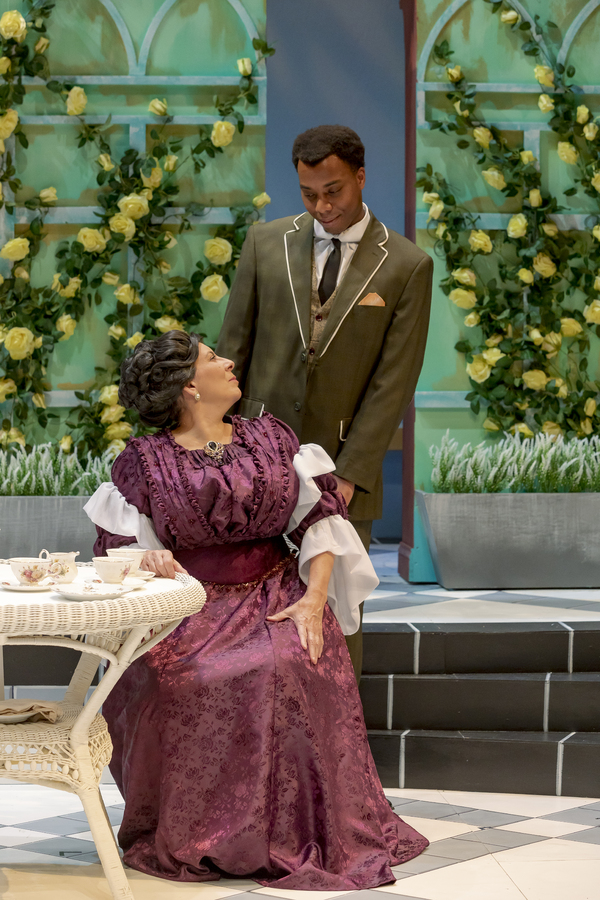 Photos: First Look at THE REWARDS OF BEING FRANK at ART/New York Theatres Image