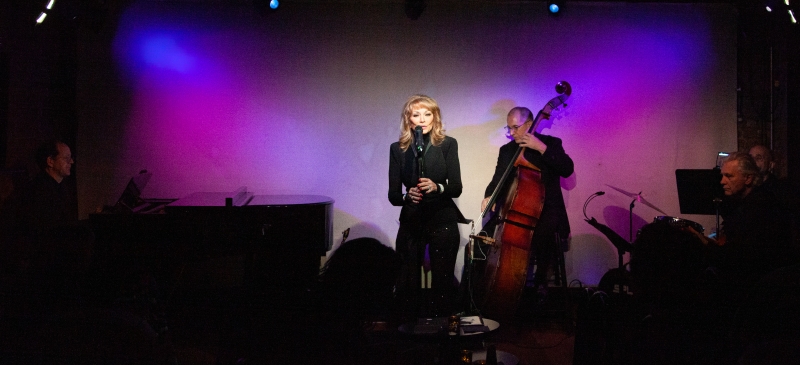Review: SAXY SUSIE Clausen Sounds Sweet In Don't Tell Mama Solo Show Debut Image