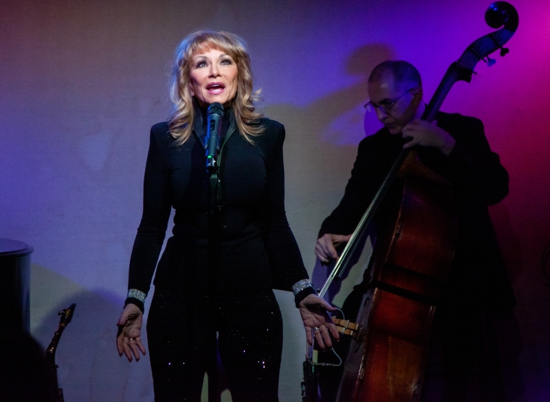 Review: SAXY SUSIE Clausen Sounds Sweet In Don't Tell Mama Solo Show Debut Image