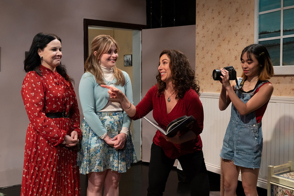Photos: First Look at Open Fist's TO THE BONE at Theatre 68 Arts Complex Image