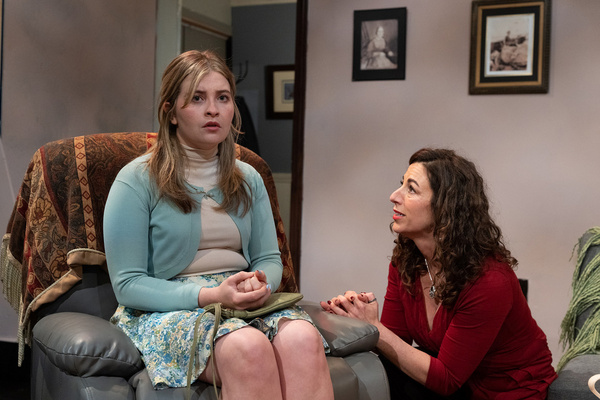 Photos: First Look at Open Fist's TO THE BONE at Theatre 68 Arts Complex Image