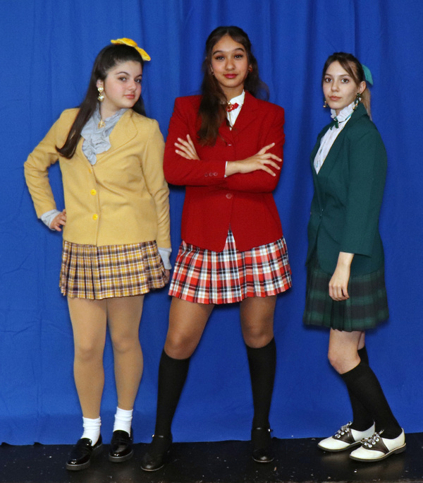 Photos: First Look at HEATHERS at Sutter Street Theatre  Image