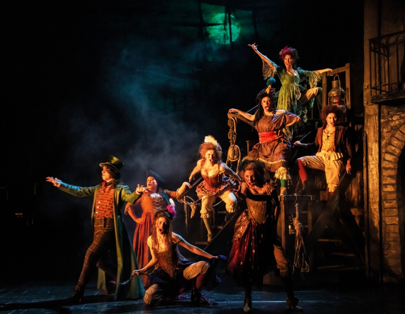 Review: A Life-Affirming Dreamboat of a Production, LES MISERABLES is Home at Last⭐️⭐️⭐️⭐️⭐️ at Koninklijk Theater Carré 