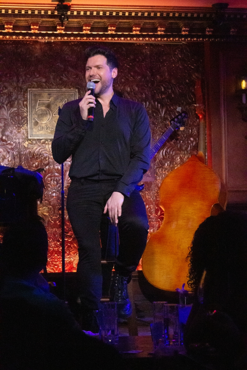 Review: Mauricio Martinez Makes Dreams Come True With 5'11, BASED IN NYC at 54 Below  Image