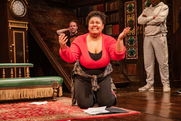 Photos: First Look at the New Cast of THE PLAY THAT GOES WRONG in Rehearsal Image