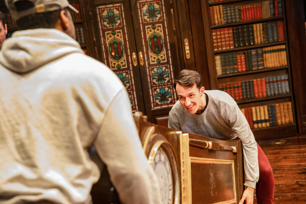 Photos: First Look at the New Cast of THE PLAY THAT GOES WRONG in Rehearsal Image