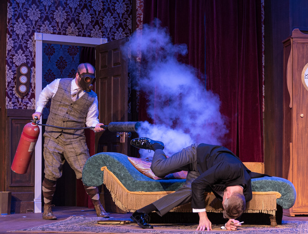 Photos: First Look At THE PLAY THAT GOES WRONG At Rivertown Theaters 