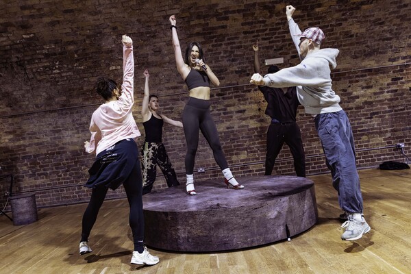 Photos: Inside Rehearsal For the UK Tour of CAKE  Image