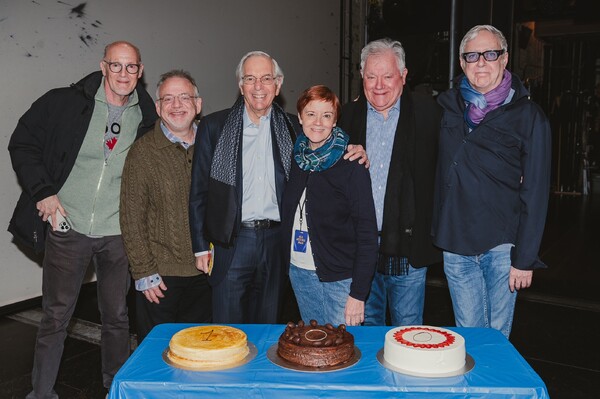 Photos: SOME LIKE IT HOT Celebrates 100 Performances! Image