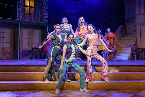 Photos: First Look At Musical TWELFTH NIGHT At Staples Players Image