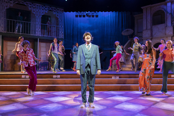 Photos: First Look At Musical TWELFTH NIGHT At Staples Players Image