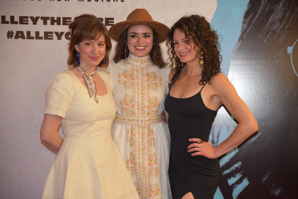 Annie Tippe, Ashley Pérez Flanagan and Jackie Burns  Photo