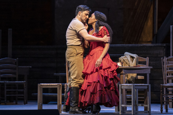 Photos: First Look at CARMEN at Lyric Opera of Chicago Image