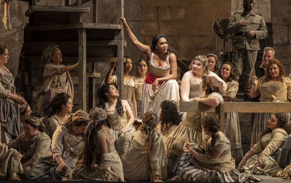 Photos: First Look at CARMEN at Lyric Opera of Chicago Image