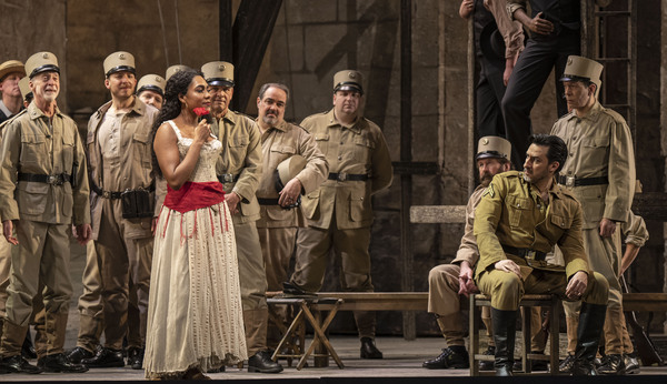 Photos: First Look at CARMEN at Lyric Opera of Chicago Image