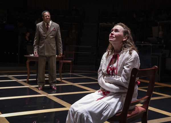 Photos: First Look at DESCRIBE THE NIGHT at Steppenwolf Theatre Company 